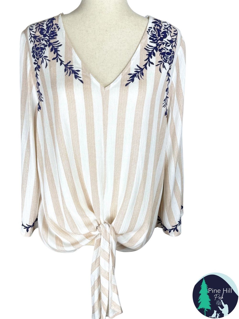 Absolutely Famous Floral Applique Top Womens Medium Beige Cream Stripe Tie Front